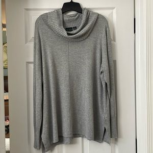 Women’s Tribal XL cowl neck sweater. Grey